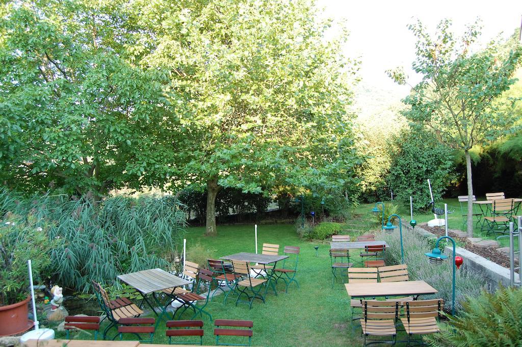 Landgasthof Jaegerstuebchen Hotel Neustadt an der Weinstraße Buitenkant foto